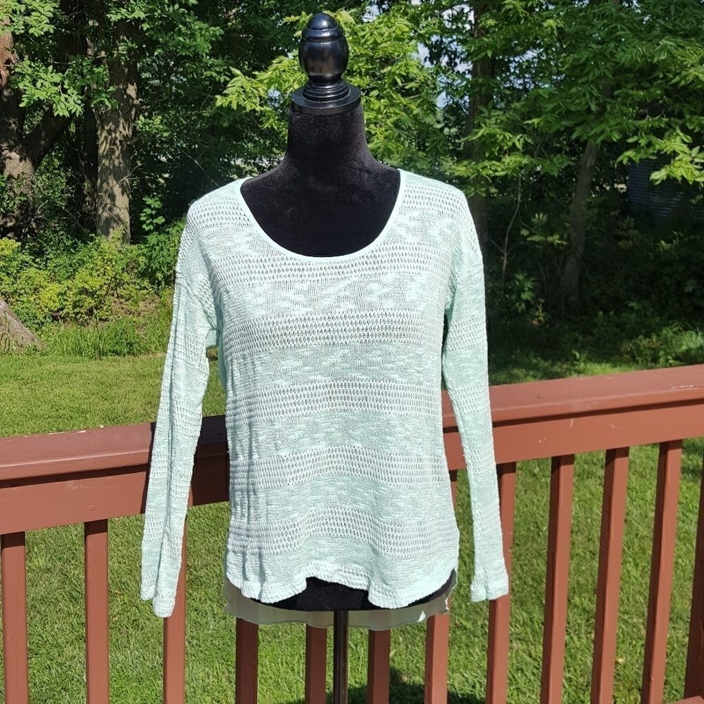 No Boundaries Long Sleeve Knit Top., Medium,  Mint